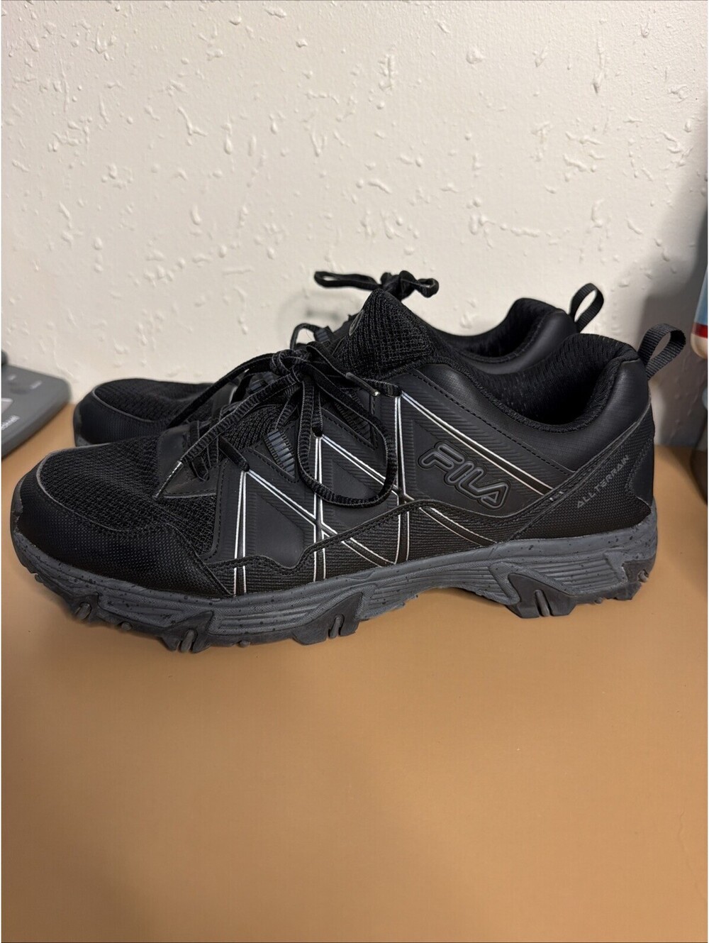 Fila At Peake 24 All Terrain Black Trail Running Shoes Men 12 (M1)
